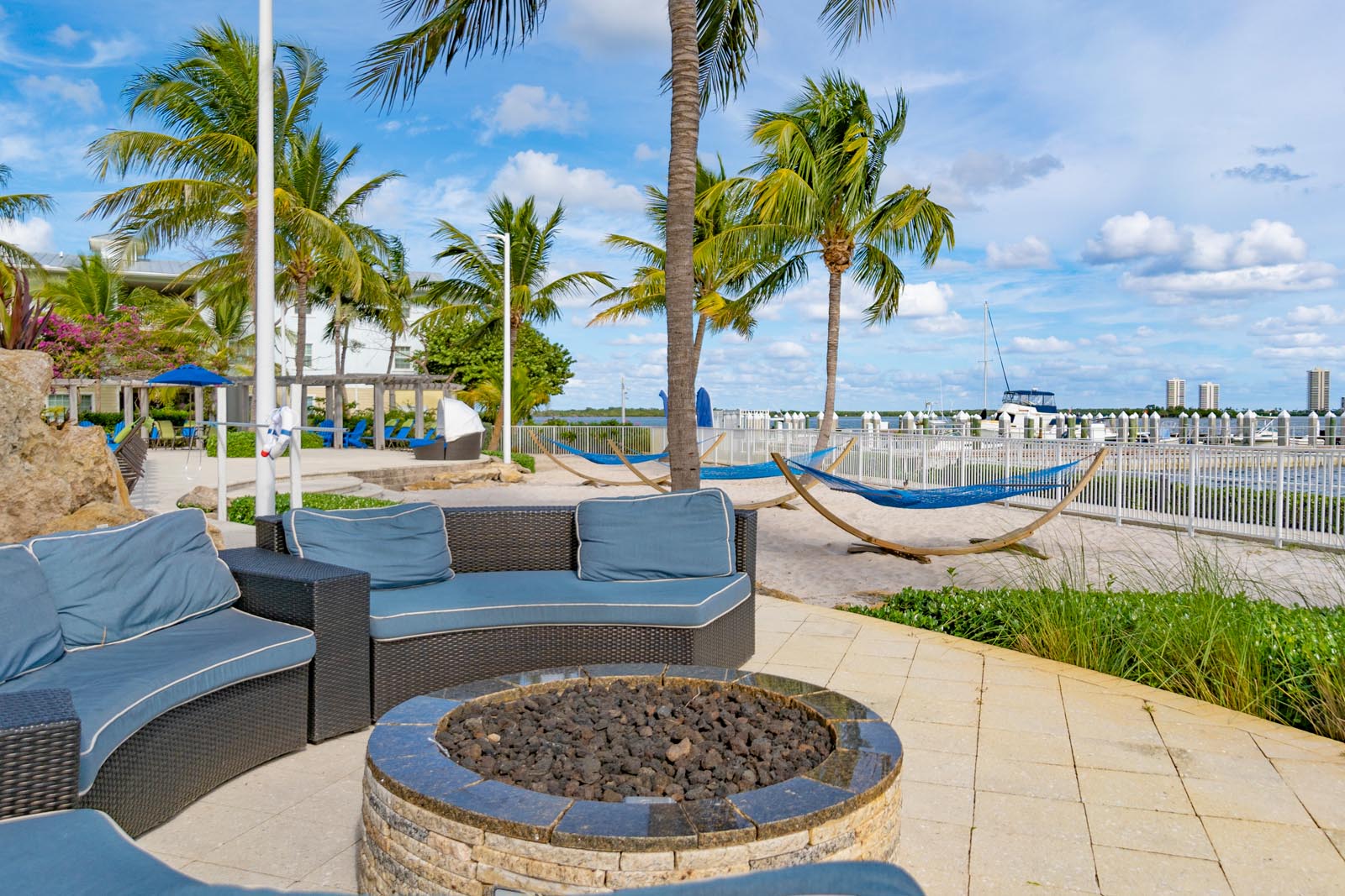 Marina Key by ARIUM Apartments, Lake Park ARIUM Living